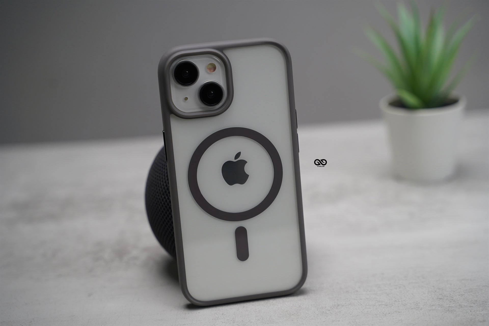 Anti-Yellow Magsafe Drop Proof Sleek Transparent Case For iPhone
